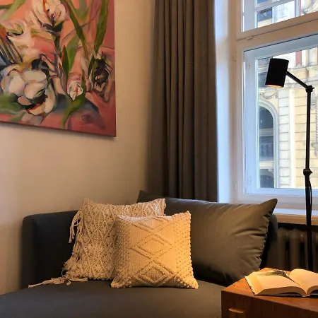 Gaura Lux شقة